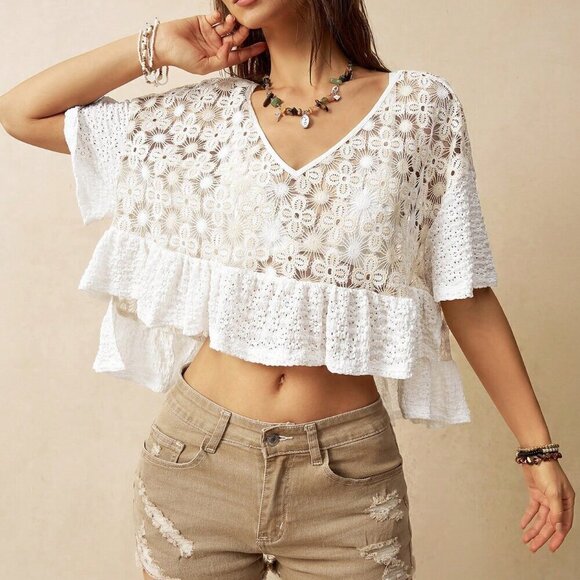Apricot Casual Women's Vacation Lace Panel Cropped Shirt - Picture 4 of 8